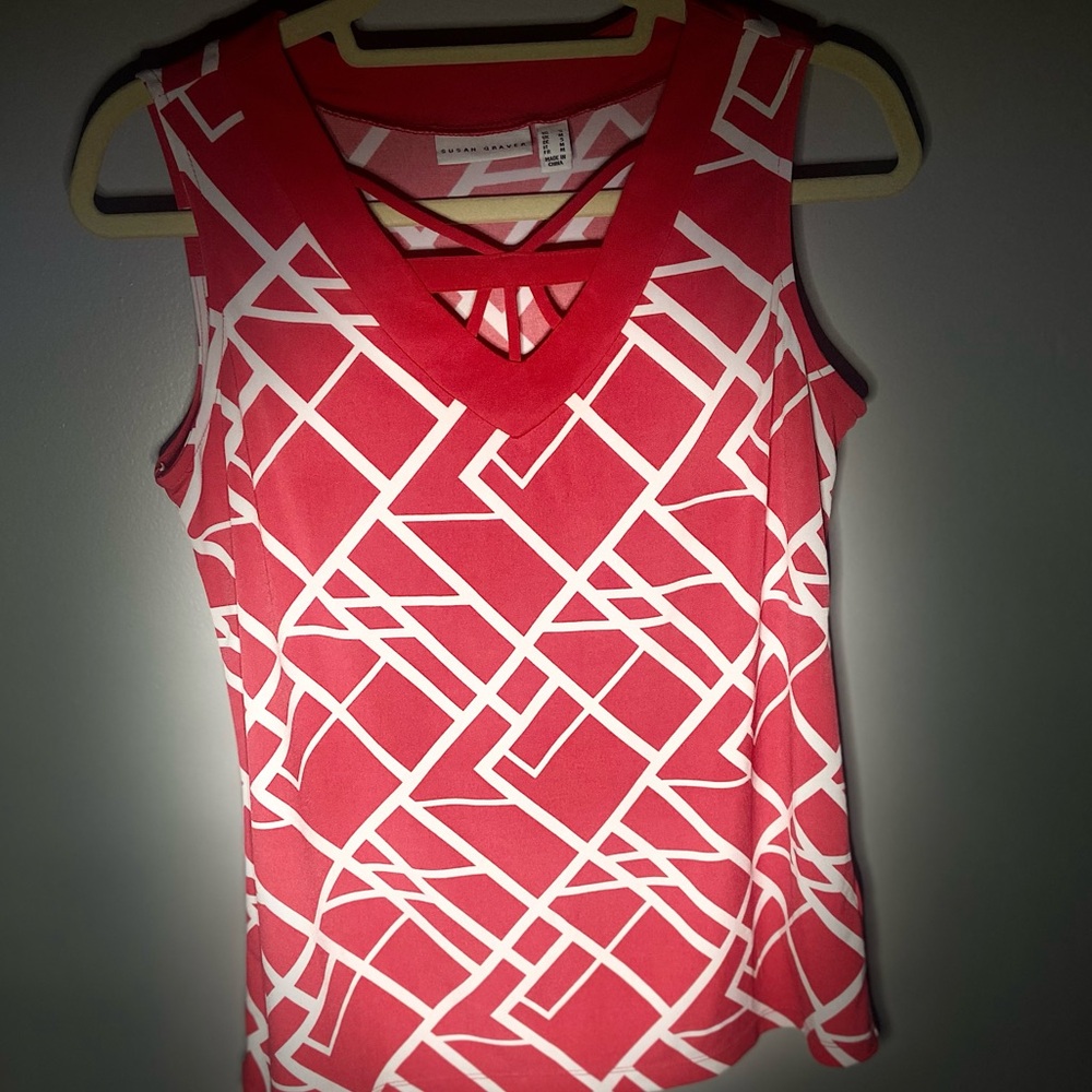 Susan graver red and white sleeveless blouse.